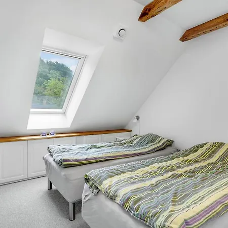 Awesome In With House Sea View