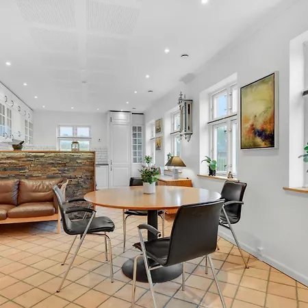 Holiday home Awesome In With House Sea View *