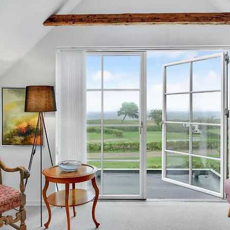 Awesome In With House Sea View *
