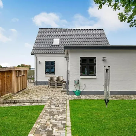 Holiday home Awesome In With House Sea View Broager